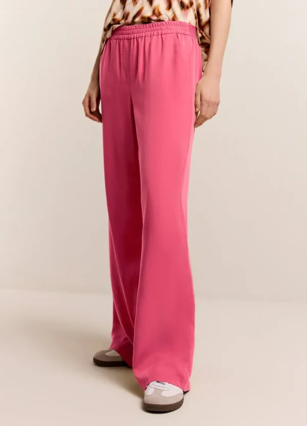 Women Summum Woman Airy, Straight-Leg Trousers