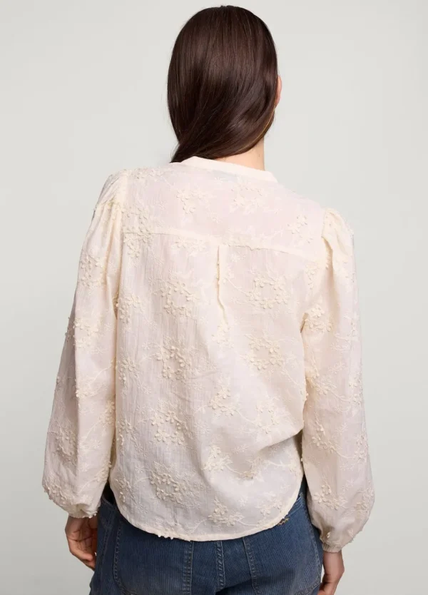 Women Summum Woman Blouse With Inlaid Flowers