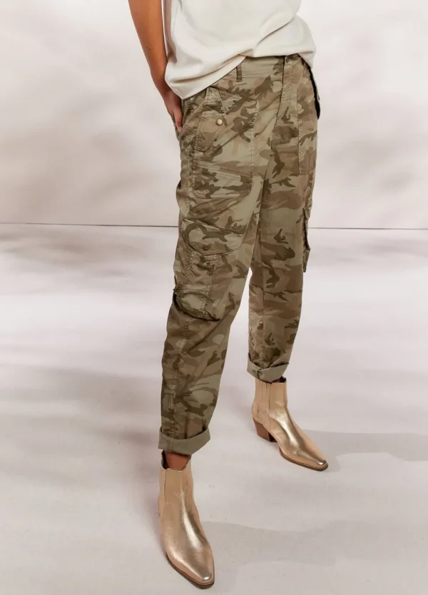 Women Summum Woman Camouflage Cargo Trousers