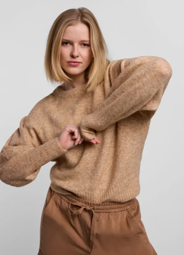 Women Summum Woman Soft Knitted Jumper